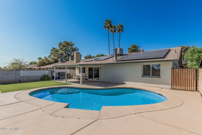 Photo - 3741 W Poinsettia Dr