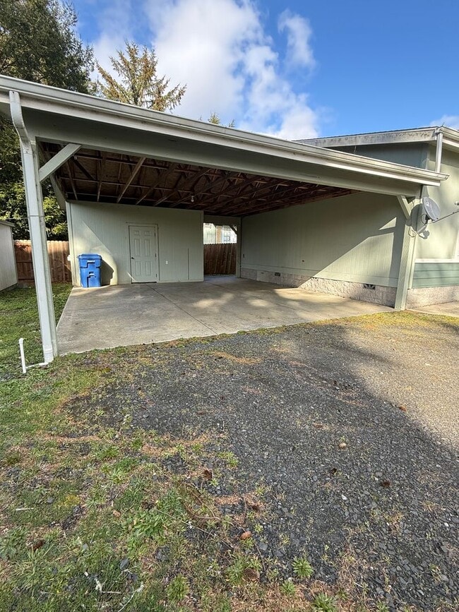 Photo - Newly Renovated 3 bed/2 bath manufactured home!