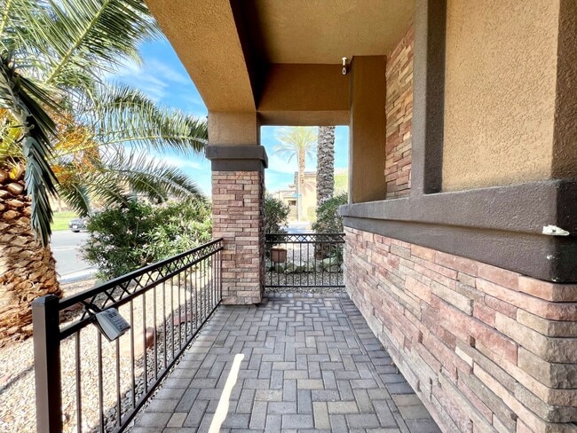 Photo - STUNNING 3BD/2.5BA HOME W/ TESLA SOLAR, POOL, SPA, & LOFT!!