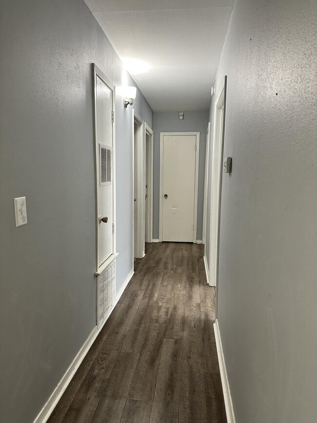 Photo - 112 Hemlock Rd