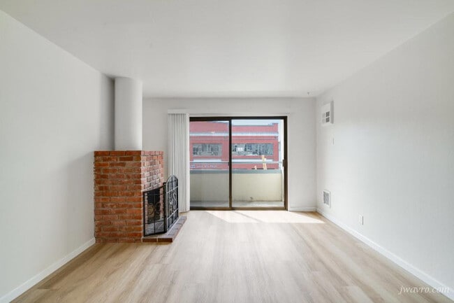 Photo - 1601 Grant Ave Unidad 1C-2025