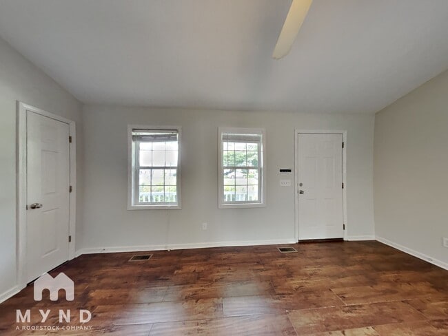 Photo - 2036 Ballston Pl