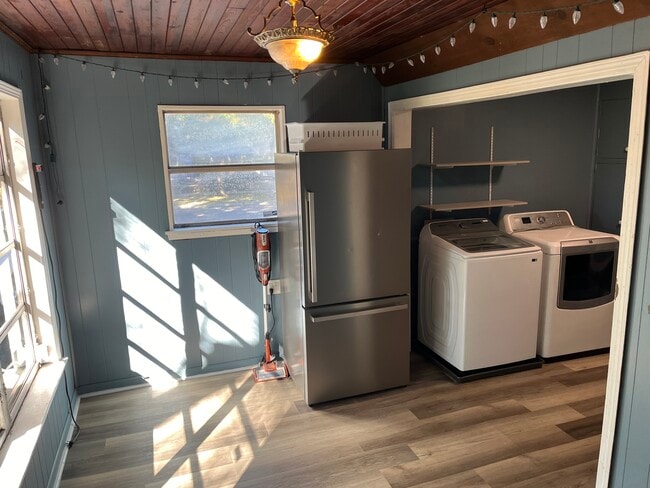 Photo - 1013 W Chase St Casa