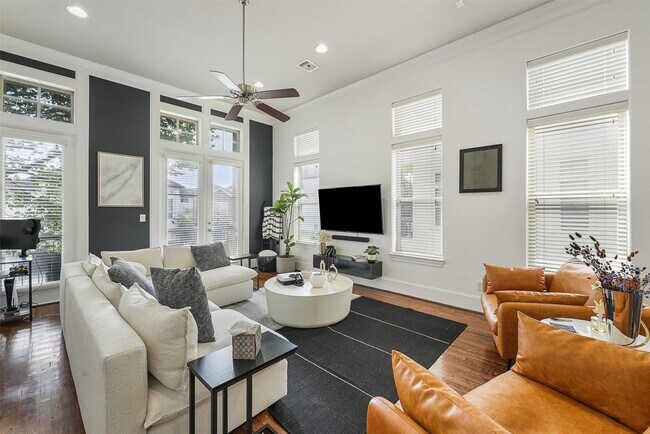 Photo - 5612 Kiam St