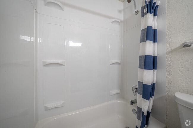 Studio - 200SF - Bathroom