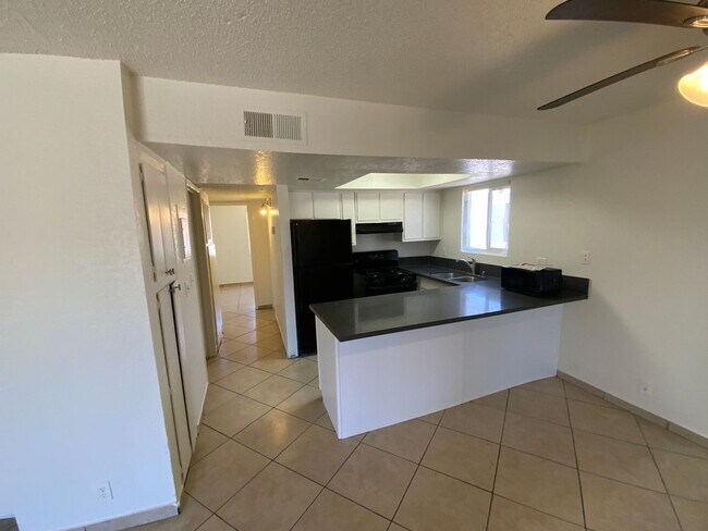 6994 Issac Ave Unidad A