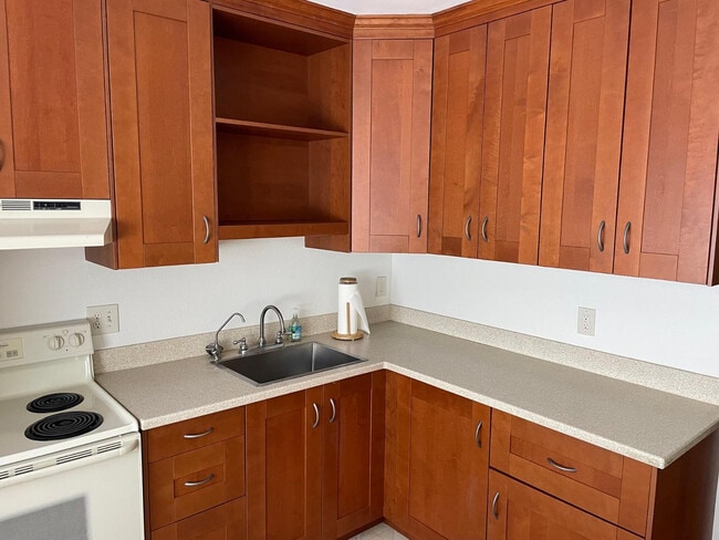 Photo - 749 E Montebello Ave Unit 232