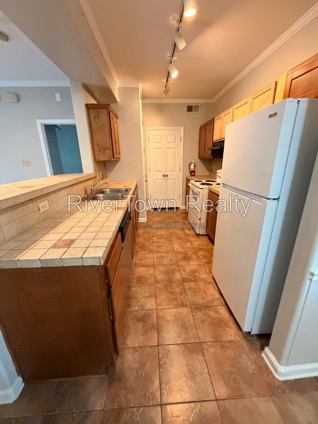 Photo - 641 Gookin Pl Unit 101
