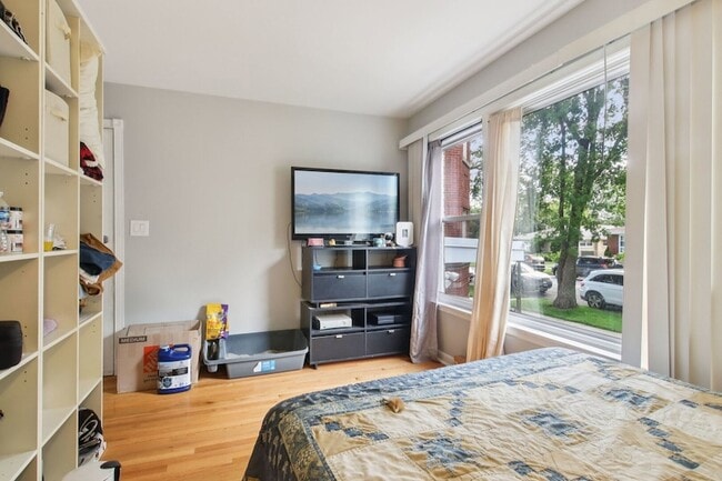 Photo - 8613 Trumbull Ave Unit 1