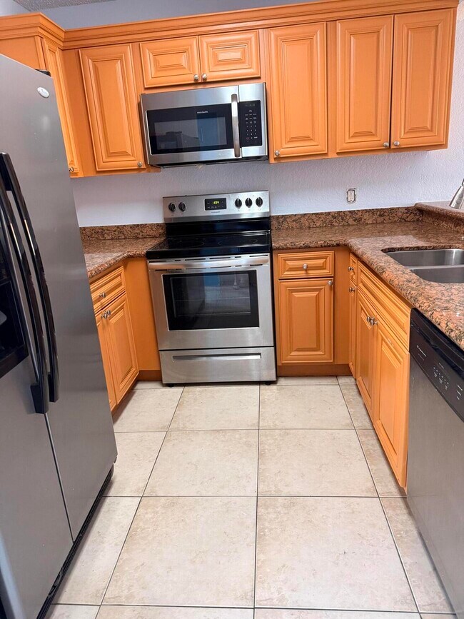 Photo - 1541 Balfour Point Dr Unit F