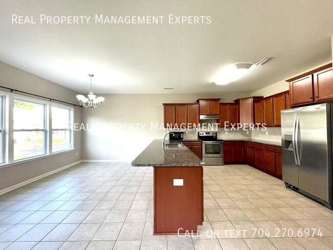 Photo - 2309 Marthas Ridge Dr