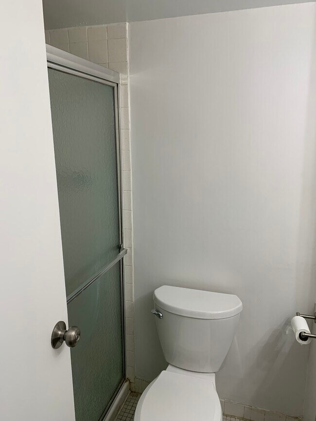 Photo - 4000 Gypsy Ln Unit 420