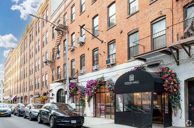 Photo - 190 Berry St