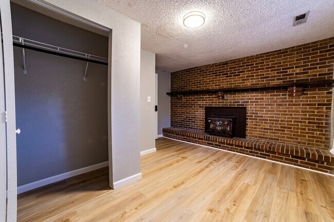 Photo - 3214 Teardrop Cir