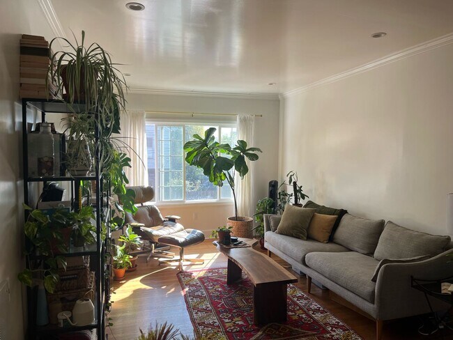 Photo - 1039 Channing Unit 1037 Channing