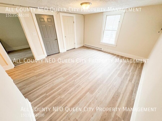 Photo - 499 S Detroit St Unit 6