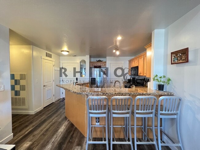 Photo - 4276 S Main St Unit 413