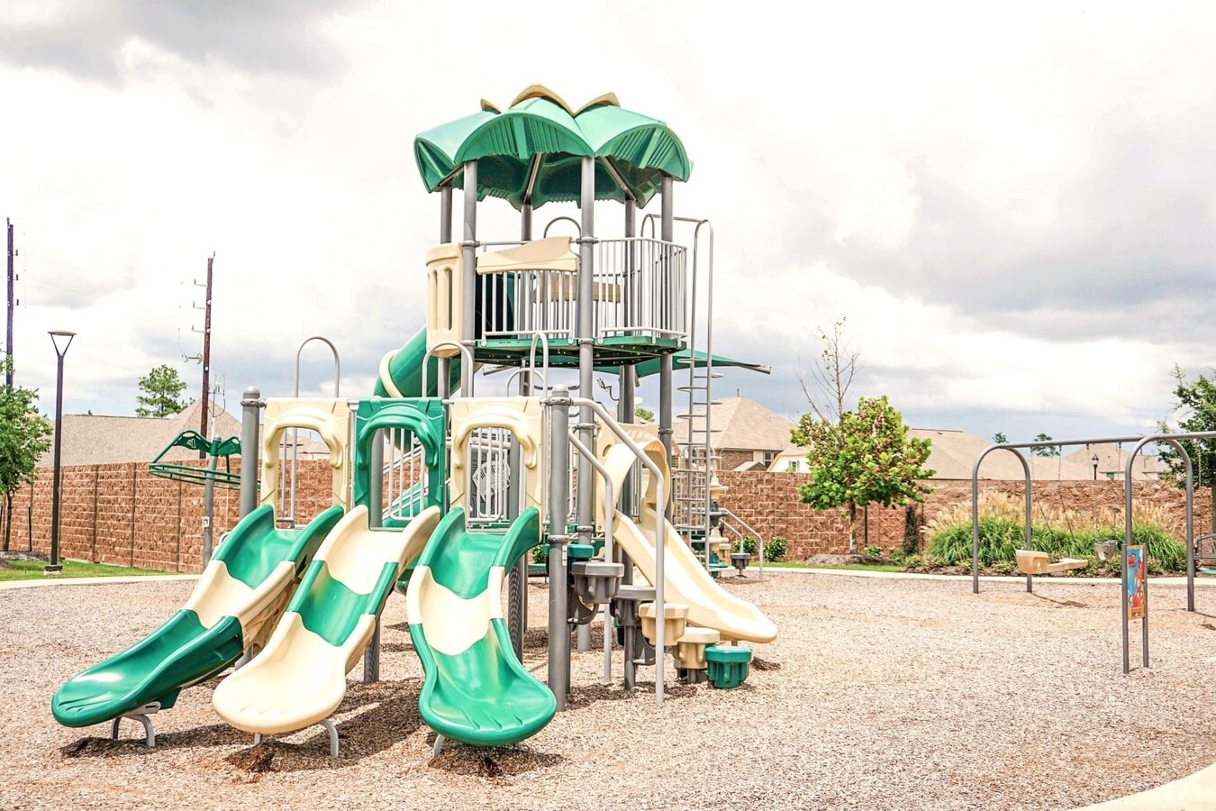 Photo - 15807 Loch Laggan Dr Condo