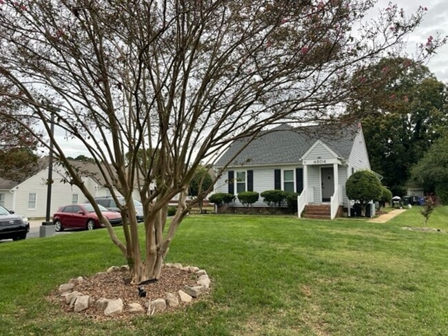 Photo - 4804 Hoyle Dr