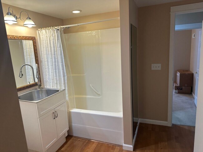 Photo - Mount Vernon 3 Bedroom