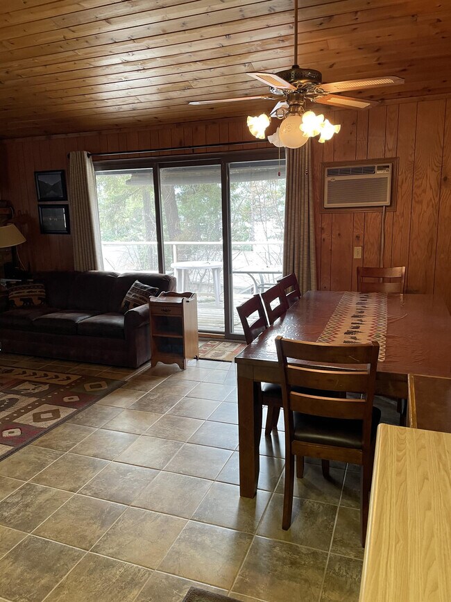 Photo - 300 Bay Point Dr