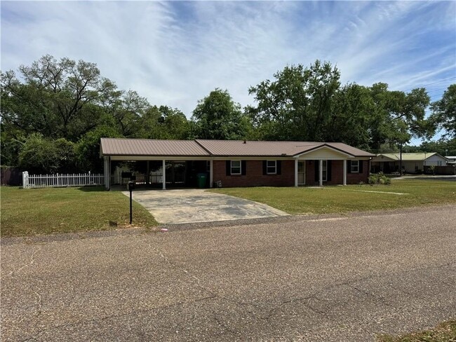 Photo - 14 Lafayette Dr