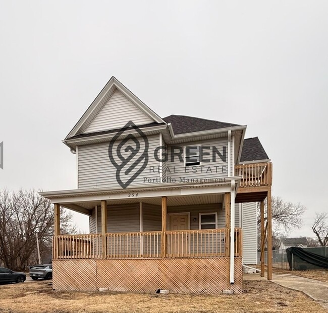 Building Photo - 294 N Greenwood Ave Unit 4