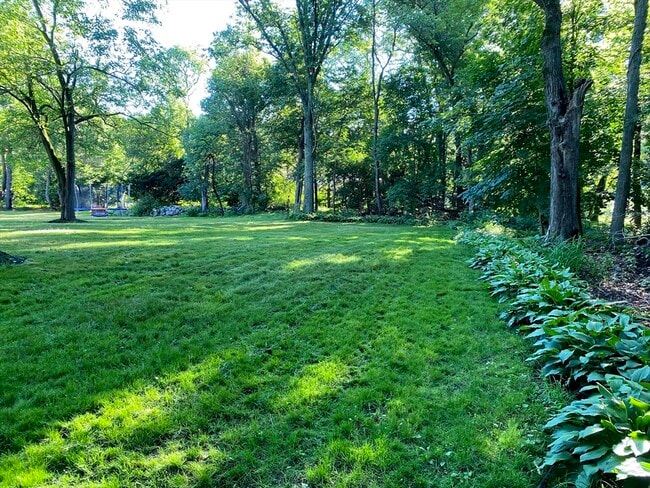 Photo - 15 Winchester Dr