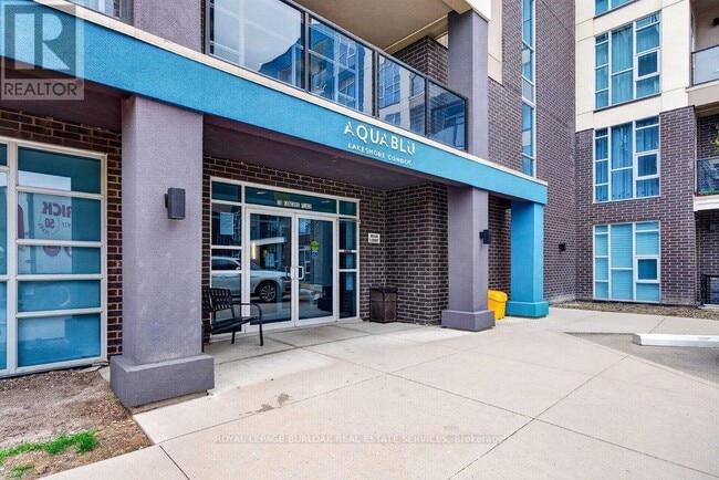 Photo - 10 Concord Pl Unit 314