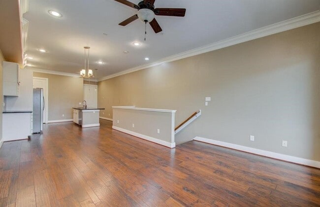 Photo - 510 Lovett Blvd