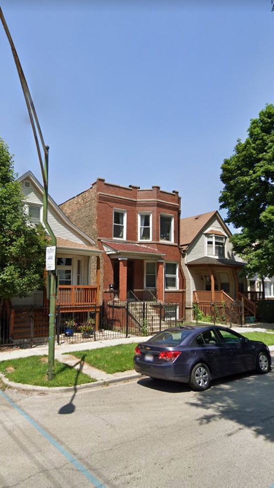 Building Photo - 2742 W Nelson St Unit 1