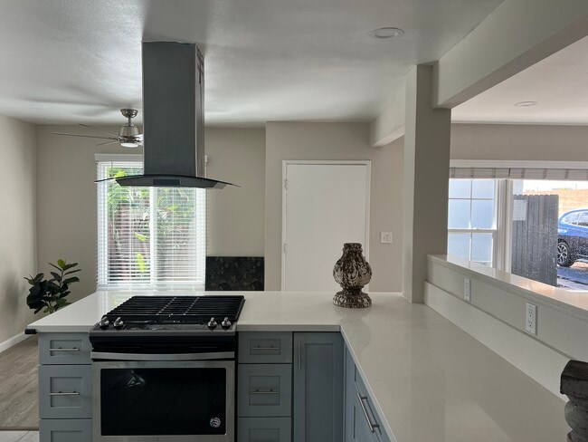 Photo - 15430 Freeman Ave