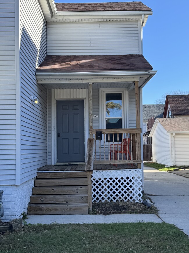 Photo - 6th Street/Grant