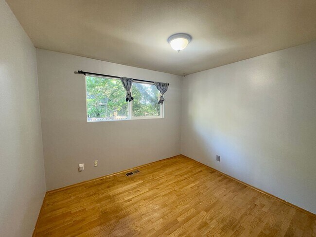 Photo - Must See Rambler!