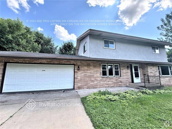 Building Photo - 5245 Triton Dr Rental