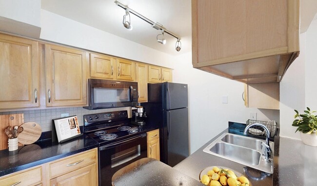 Lakewood Place