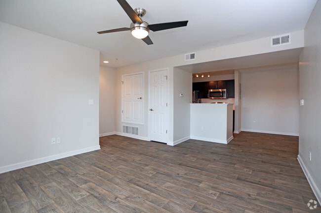 1HAB, 1BA - Vista