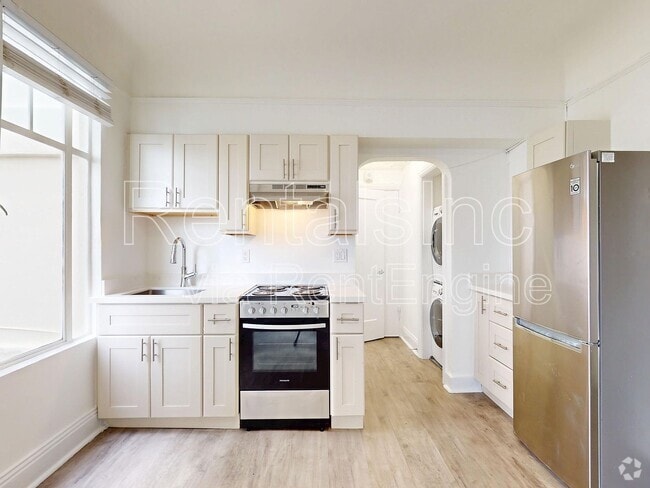 Building Photo - 3272 21st St Unit 306b Rental
