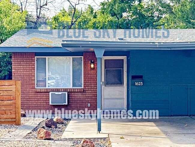 Building Photo - 1623 S Joyce St Rental