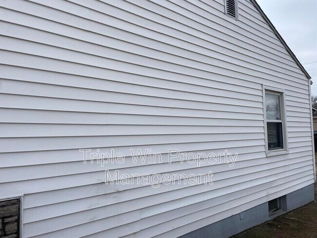 Photo - 5 Westdell Dr