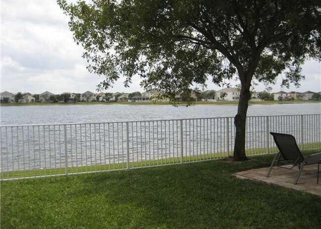 Photo - 158 Berenger Walk