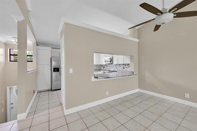 Photo - 1410 Congressional Way Unidad 1410
