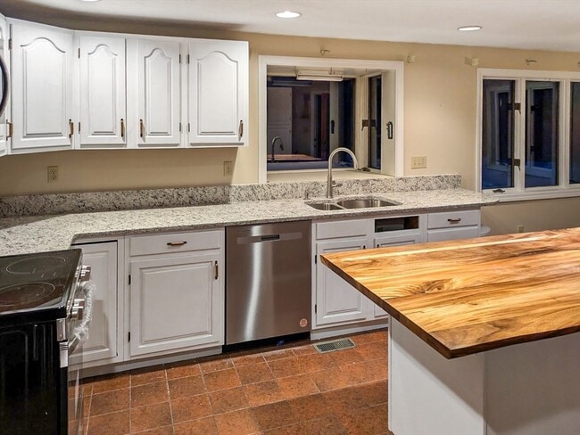 Photo - 6 Bancroft St