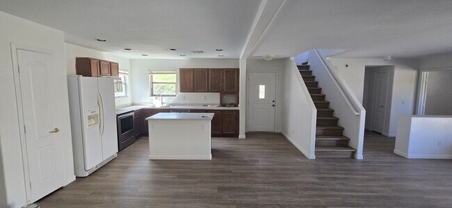 Photo - 3487 S Conestoga Rd