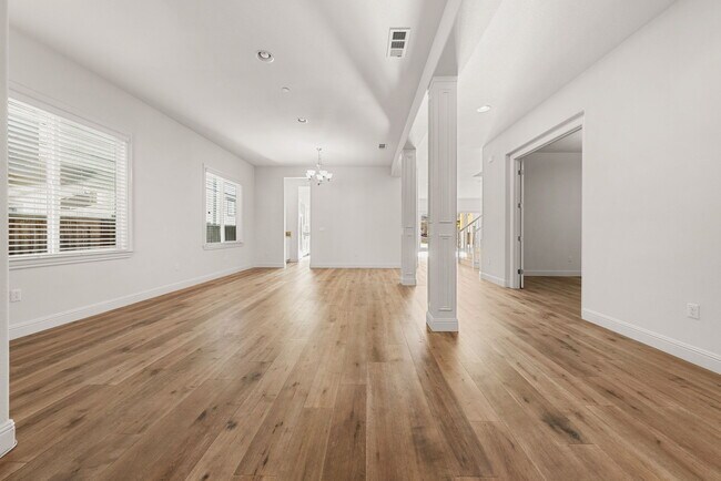 Photo - 7585 Mindy Mae Ln