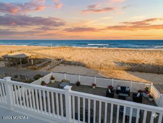 Photo - 2400 Oceanfront