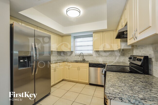 Photo - 2526 Needle Palm Dr