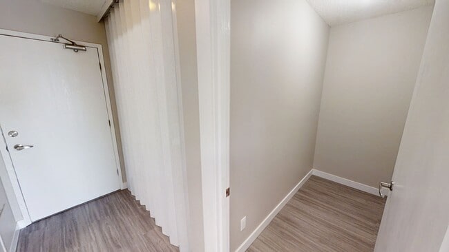 Photo - 10028-10105 105 Ave Unit 18