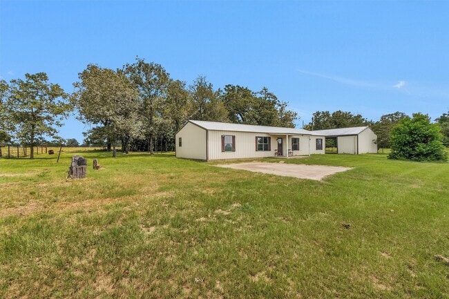 Building Photo - 1194 Private Rd 1311 Rental