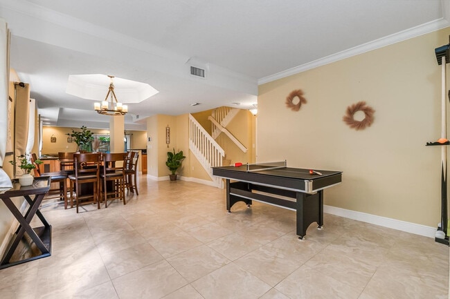 Photo - 1721 SW 23rd St Unidad SI FL3-ID1475645P